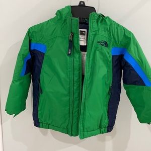 The NorthFace jacket. EUC. Smoke free pet free home. Size 4T